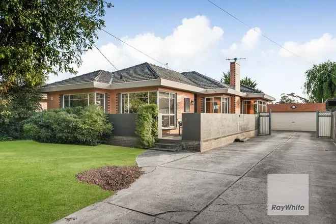 House For Sale in Melbourne, Victoria