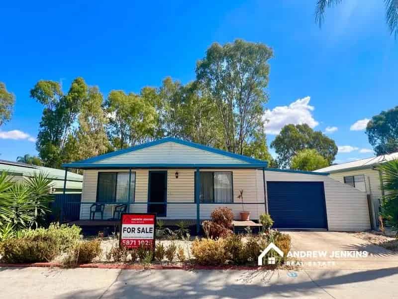 Spacious & Comfortable Living in Oasis Retirement Village