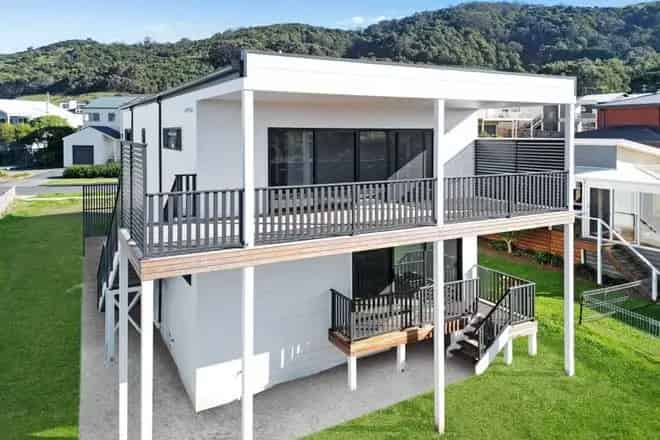 House For Sale , 21, Seaview Drive, Apollo Bay, Victoria