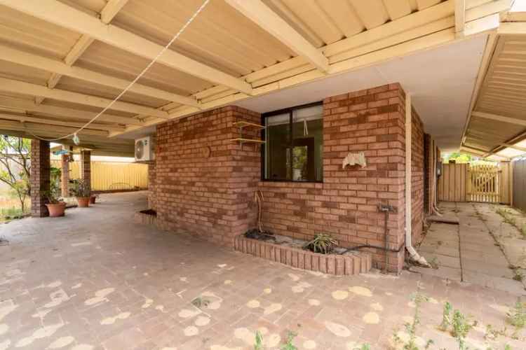 House For Sale in City of Gosnells, Western Australia