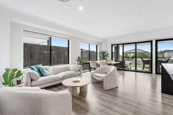 House For Rent , 156, Wynnum North Road, City of Brisbane, Queensland