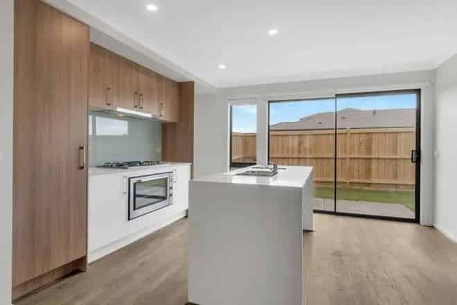 House For Rent , 41, Tannum Circuit, Melbourne, Victoria