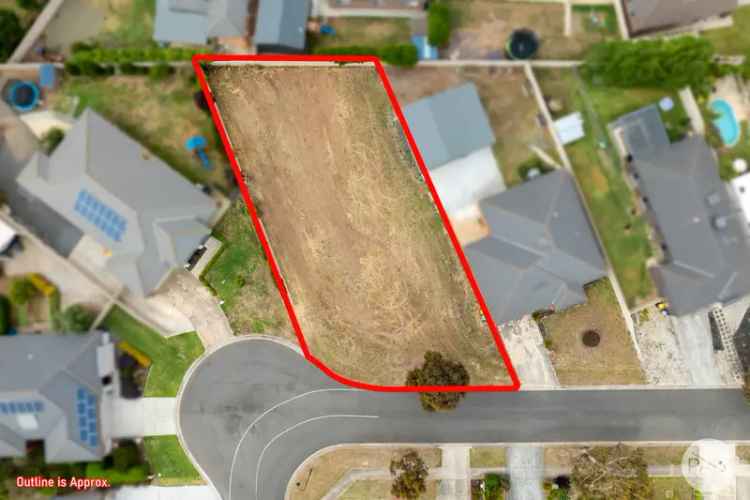 816m2 (Approx.) Of Flat, Fenced, Titled Land