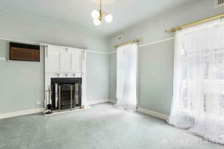 Family Comfort & Entertainer's Delight.