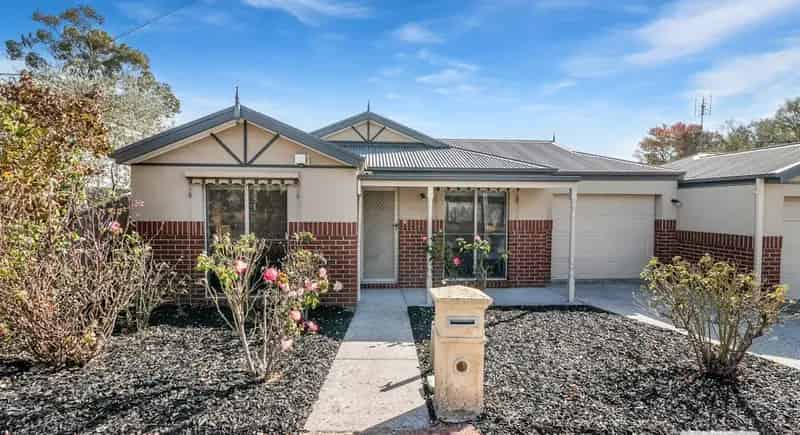 Block of units For Rent , 201, Mollison Street, Kyneton, Victoria