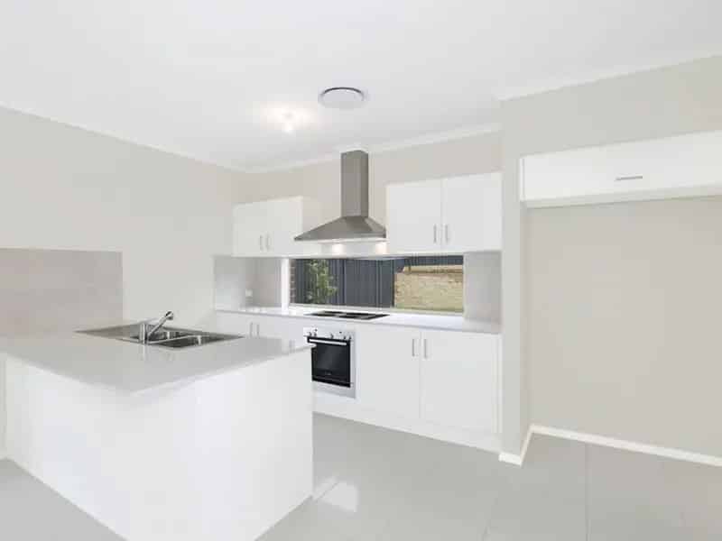Real Estate For Lease - 17 Madden Street - Oran Park , NSW
