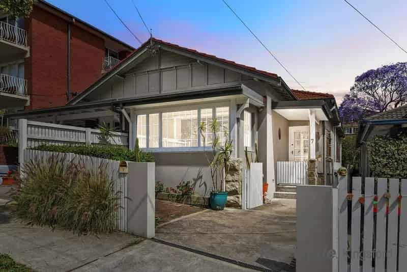 Ultra Spacious Character Residence - Premier Locale