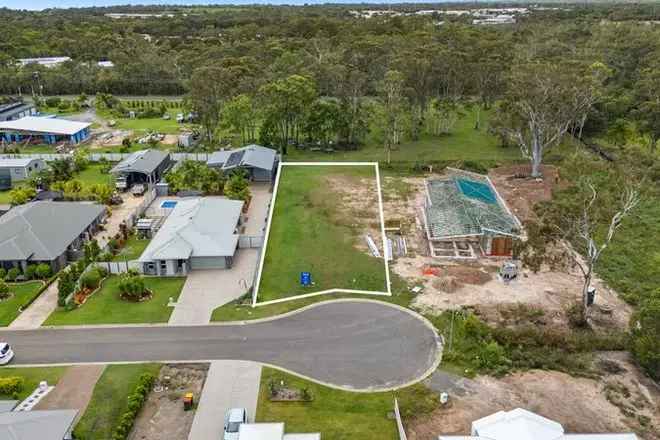 1596m² Vacant Block in Urangan - Dream Home Opportunity