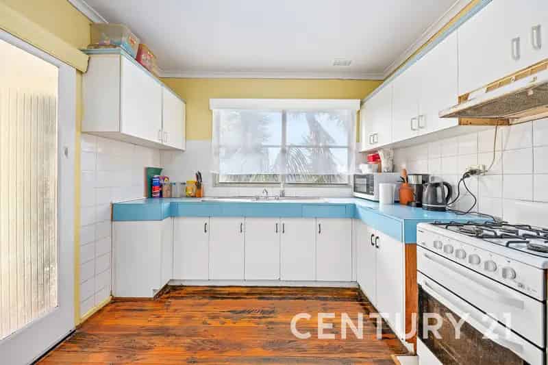 26 Box Street, Doveton VIC 3177 - House For Sale