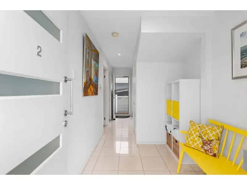 Spacious, Stylish & Serene - On The Doorstep Of Dining Spoils, Steps From Cbd Transport