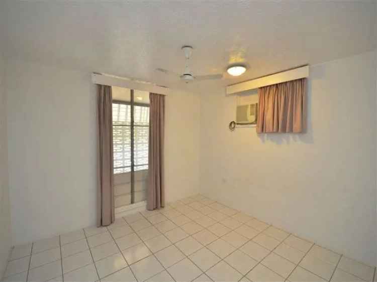 Charming 2-Bedroom Unit in Mundingburra