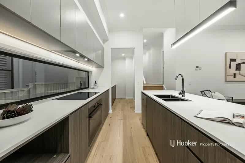 House For Sale , 153, Middle Street, City of Brisbane, Queensland