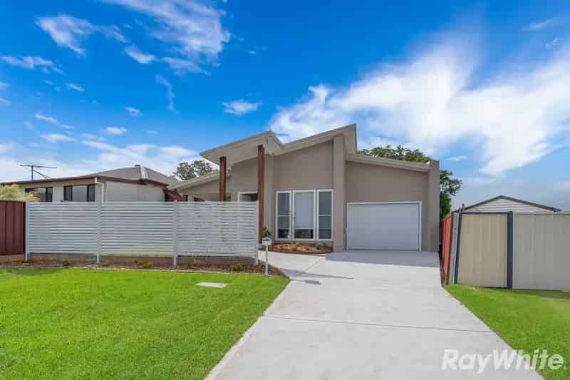 Stylish, Brand-New Home in Prime East Maitland Location