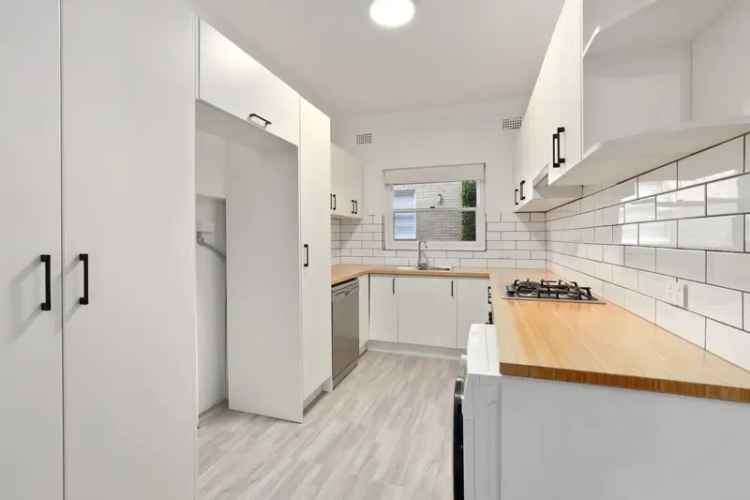 Sleek Balgowlah Apartment - Freshly Renovated Ground Floor