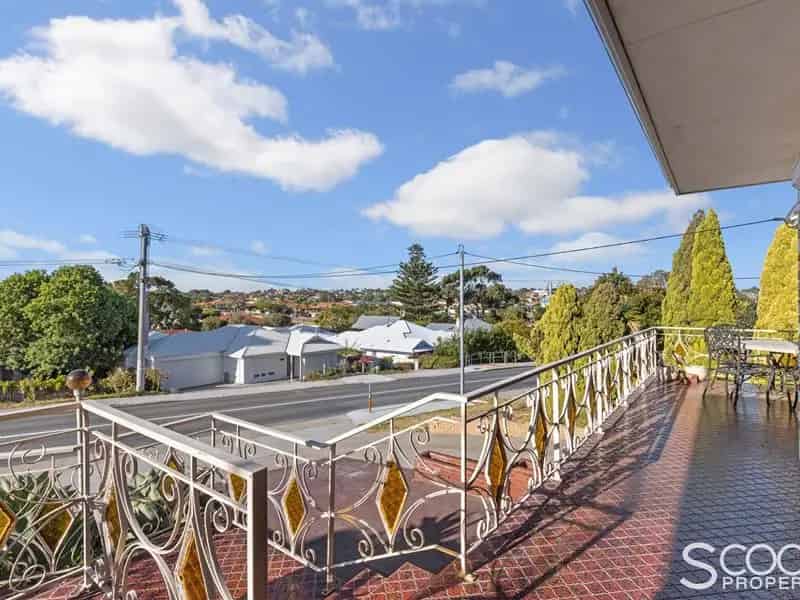 House For Sale , City of Cockburn, Western Australia