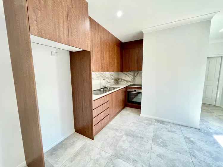 Brand-New 2-Bedroom Granny Flat in a Quiet Location!