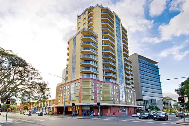 Real Estate For Lease - 2/14 Hassall Street - Parramatta , NSW