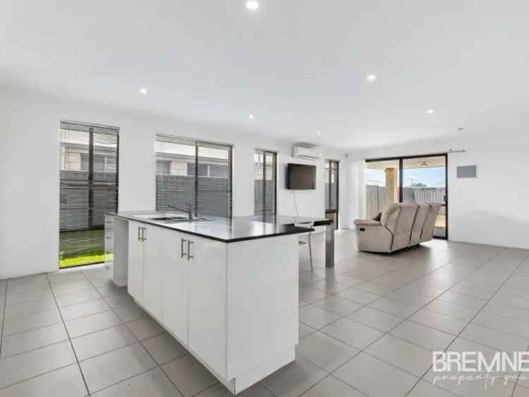 House For Sale in City of Kwinana, Western Australia