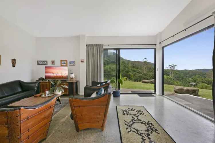 50-Acre Currumbin Valley Retreat with Dual Residences