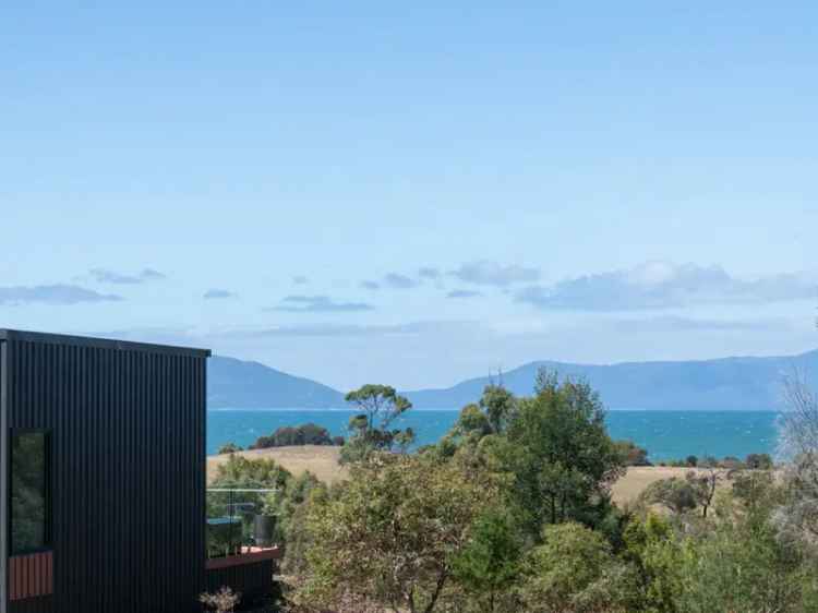 Stunning lifestyle or development property with gorgeous views of the Hazards & Schouten Island