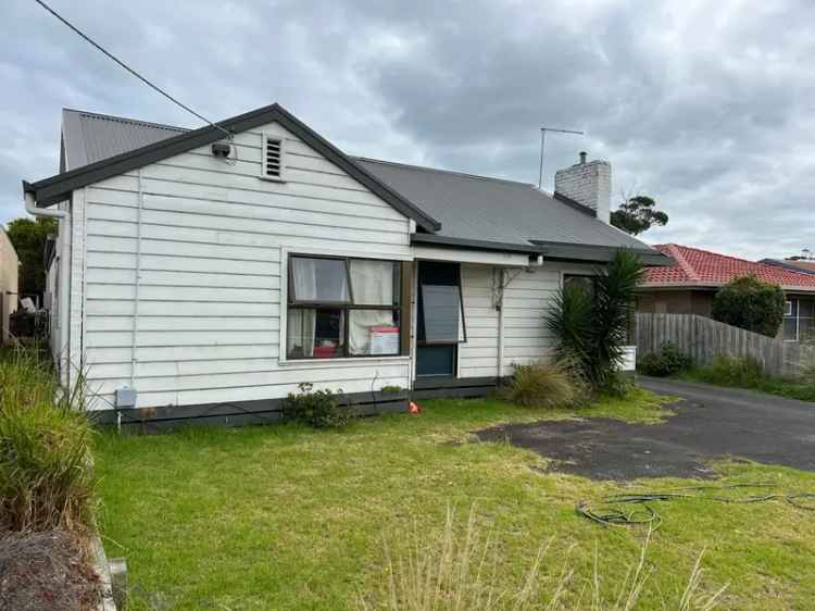 House For Sale in Melbourne, Victoria