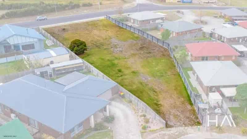Flat, Spacious & Full of Opportunity