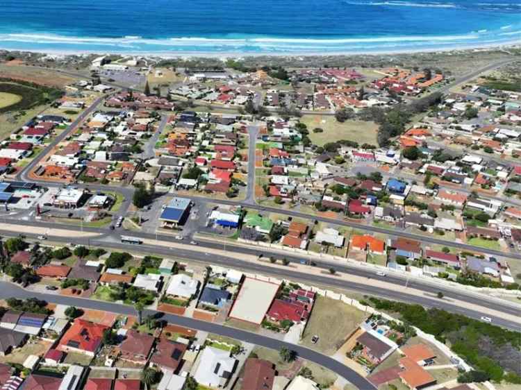 Land For Sale in Geraldton, Western Australia