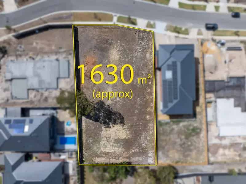 EXCEPTIONAL LAND OPPORTUNITY WITH MAJESTIC VIEWS - 1630m² BLOCK