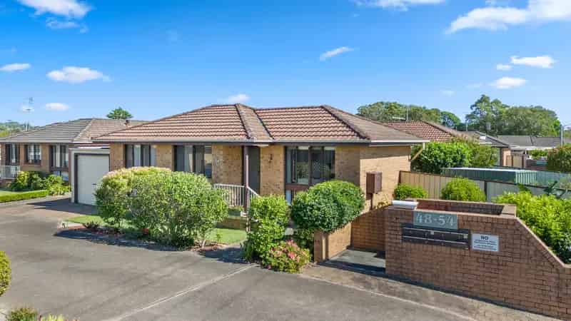 Strata Title Villa - Immaculate Easy Care Living