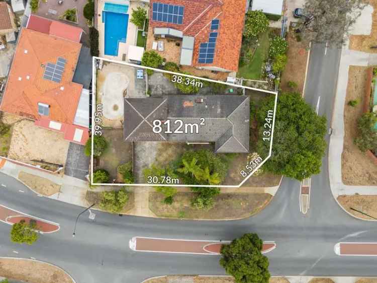 812sqm Woodlands Corner Block - Redevelopment Opportunity