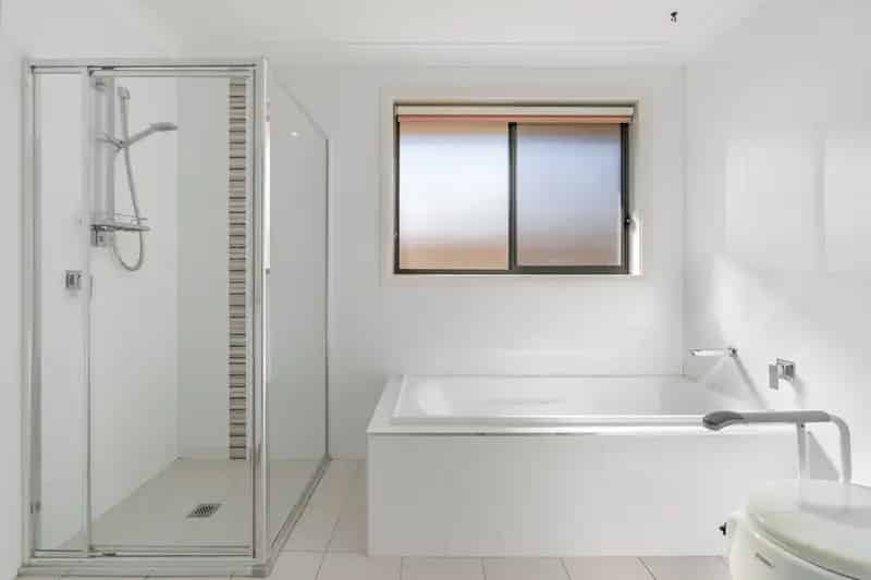 Stylish, Low-Maintenance Living in the Heart of the Highlands!