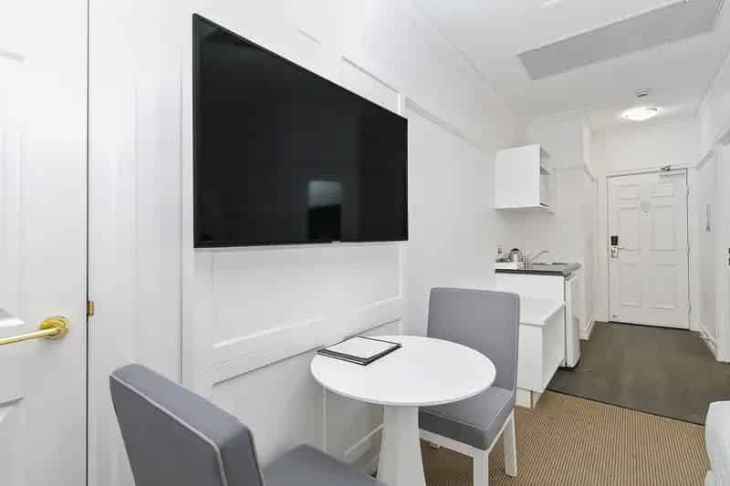 1 room studio of 123 m² in Brisbane City