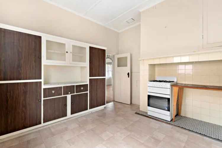 Residential For Sale in Melbourne, Victoria