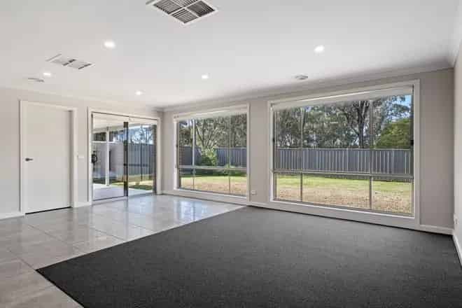 Apartment For Rent , Albury, New South Wales