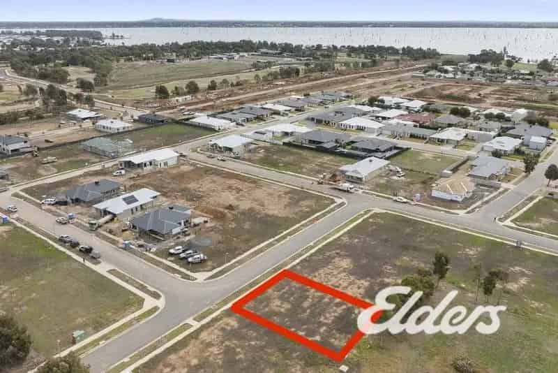 Buy Allotment in Yarrawonga with Lifestyle Amenities