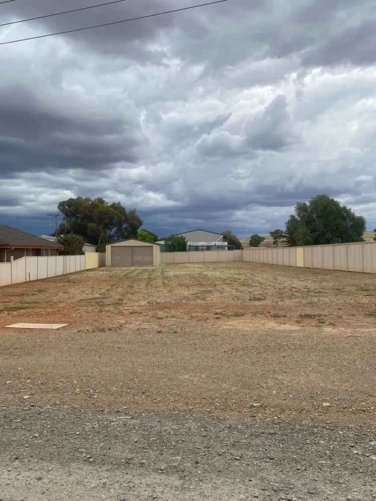 Rare land for sale in great position with shed and fencing