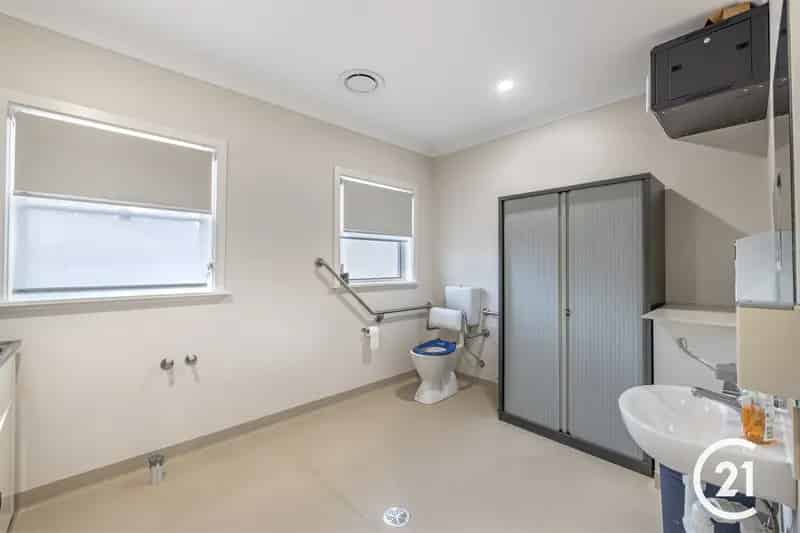 1/35 Maiden Street, Moama NSW 2731 - Office(s) For Lease