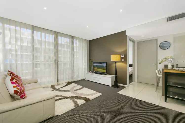 2 Bed Apartment St Ives NSW - Modern, Resort Amenities