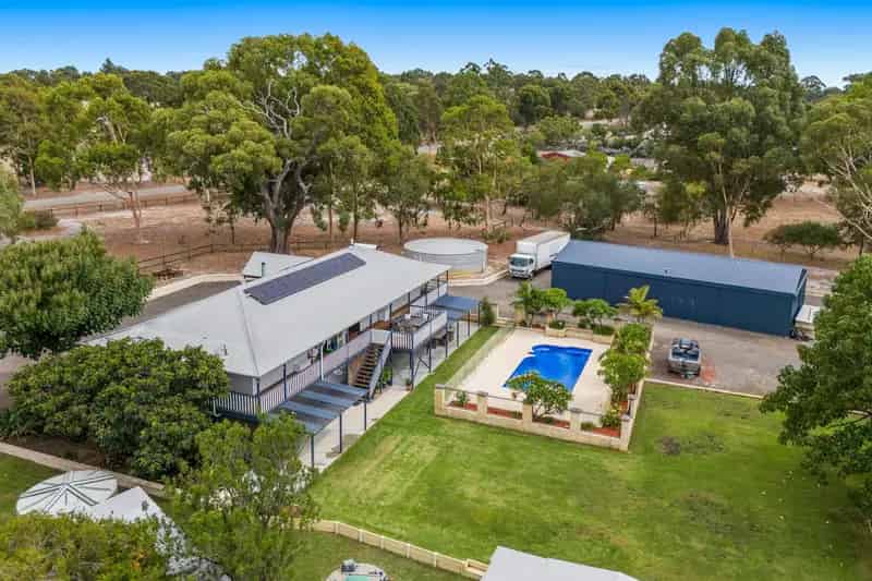 ** UNDER OFFER **