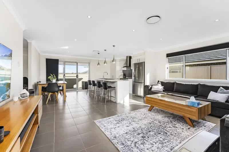 Real Estate For Lease - 36 Dutton Street - Spring Farm , NSW