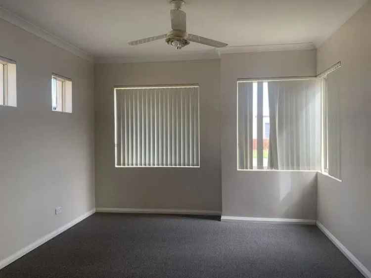 House For Sale in Port Denison, Western Australia