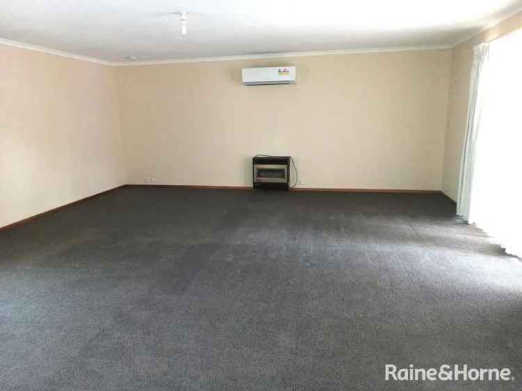 House For Sale in Roxby Downs, South Australia