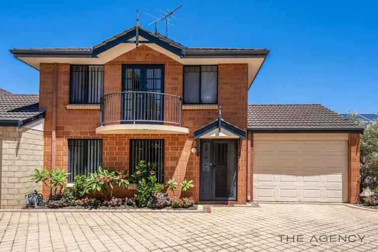 Townhouse For Sale 3 Beds 2 Baths Near Water Dudley Park WA