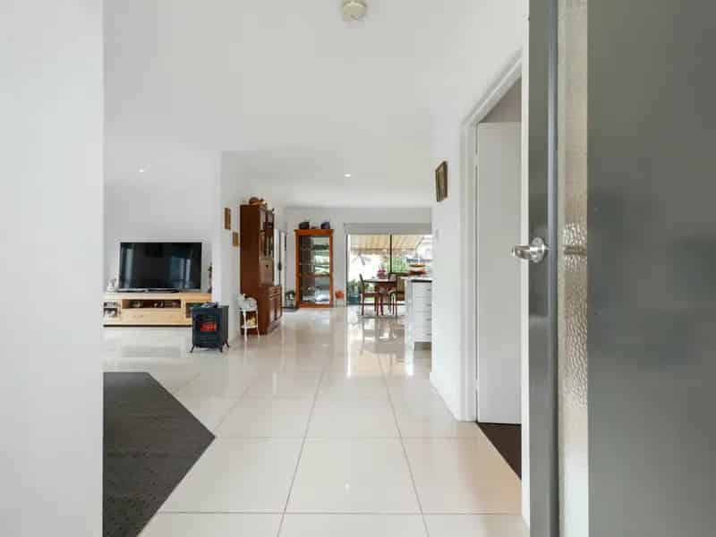 House For Sale , 1, Georgia Court, Bairnsdale, Victoria