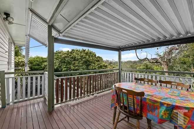 2-Bedroom Home in Tarragindi Comfort and Convenience