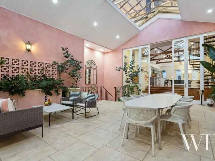 House For Sale in Fremantle, Western Australia