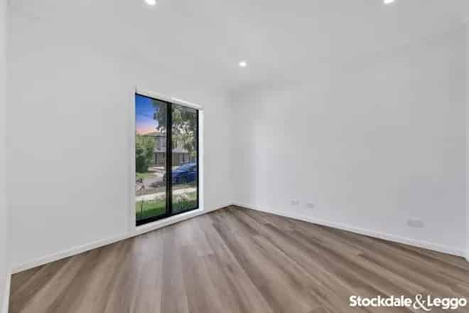 House For Sale , 28, Armstrong Street, Melbourne, Victoria