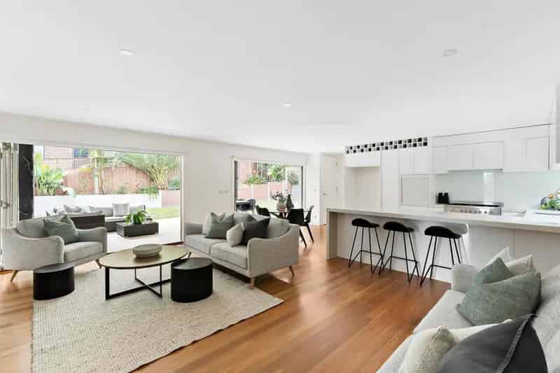 House For Sale , 30, Mahoney Street, Melbourne, Victoria