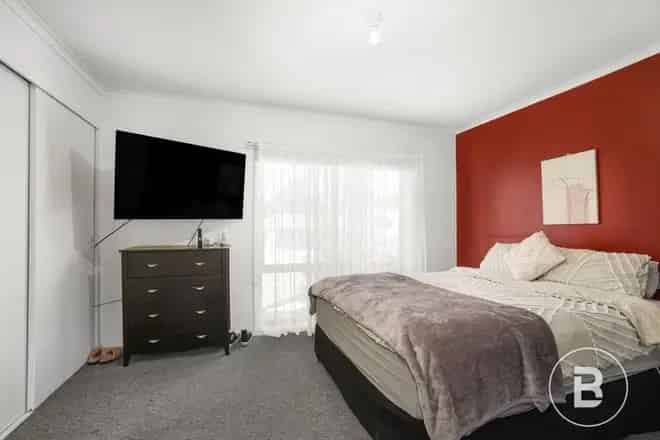 House For Sale , 120, Yarana Drive, Ballarat, Victoria