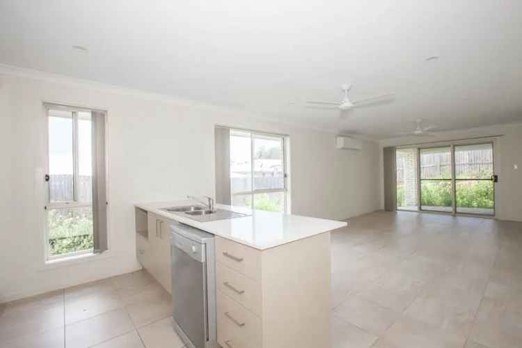 4-Bedroom House in Willow Vale - Modern Comfort Near Parks and Shopping